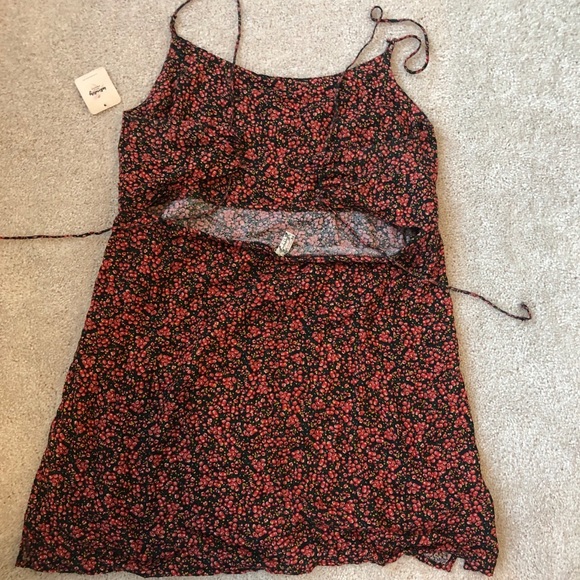 Free People Top It Off Slip NWT - Picture 3 of 3